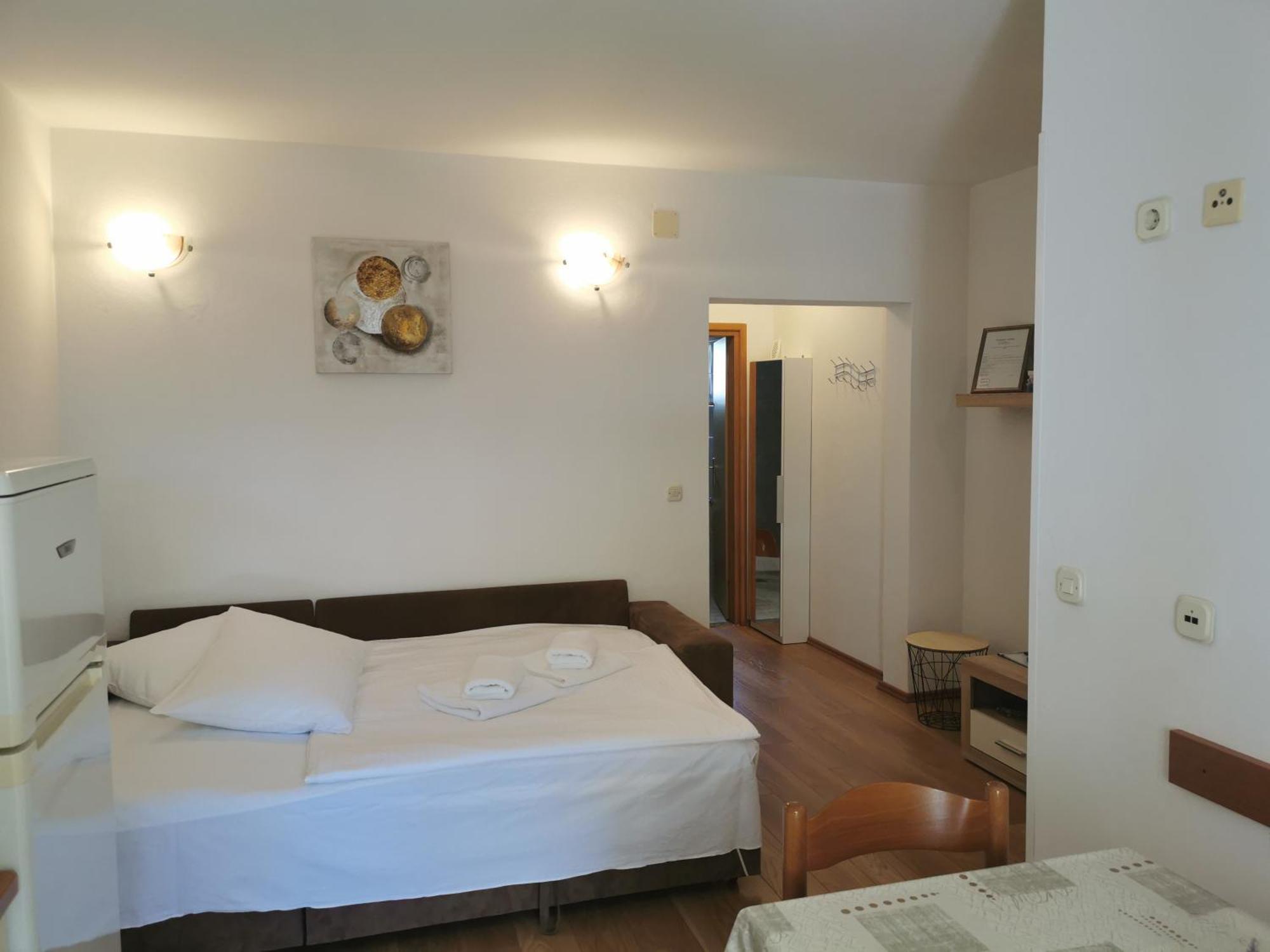 Apartments Dajana Silo エクステリア 写真